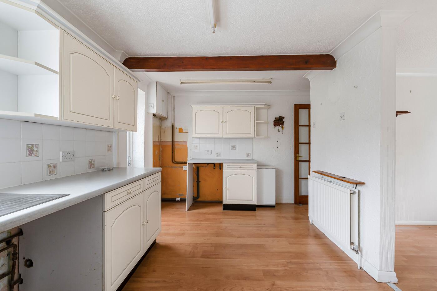 Plowden Way, Shiplake Cross, Henley-On-Thames